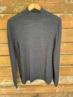 100% Mercerized Wool Gray Mock Neck Sweater Size Large